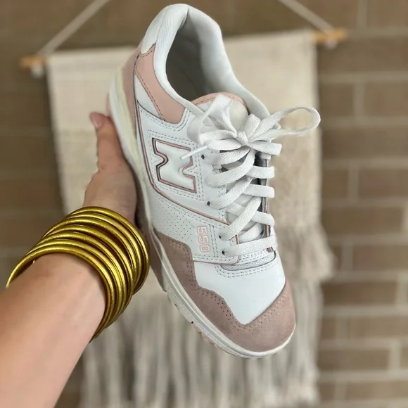 New Balance Women's White and Light Pink Sneakers - Picture 2 of 3